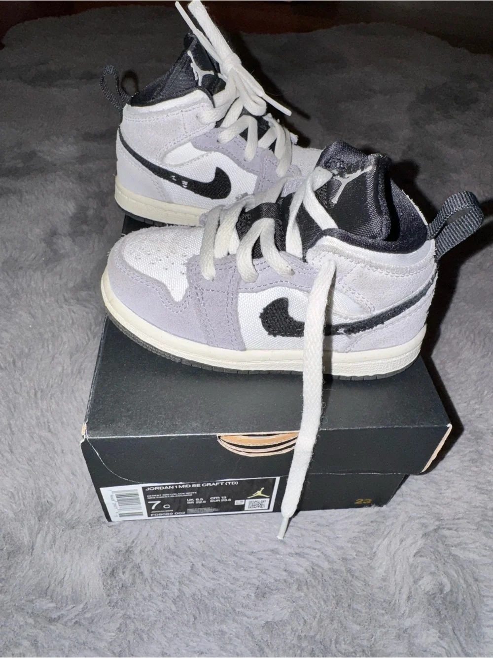 Jordan 1 Mid SE Craft